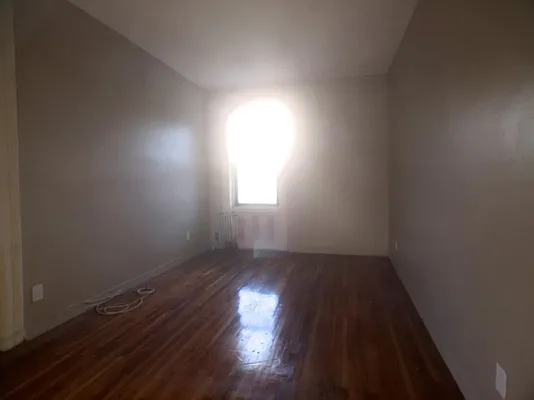 Rented by Bohemia Realty Group | media 6