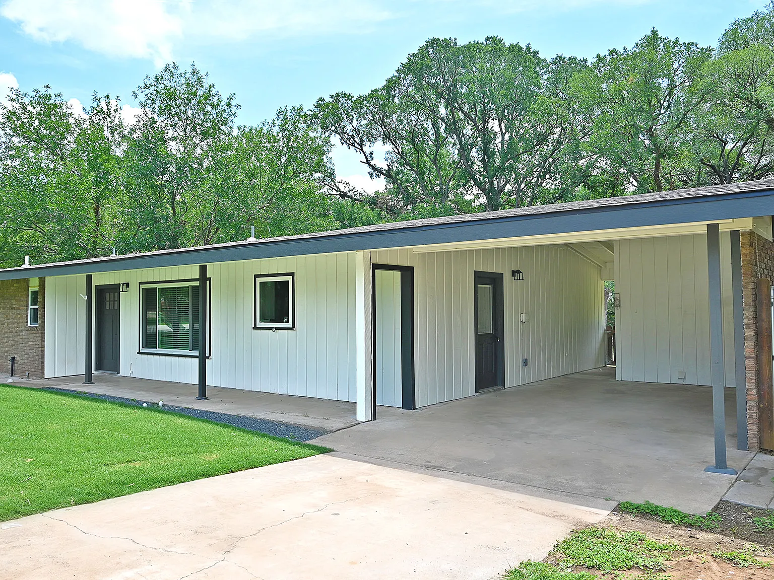 3 bed, 1480 sqft, $2,000 — Photo 4