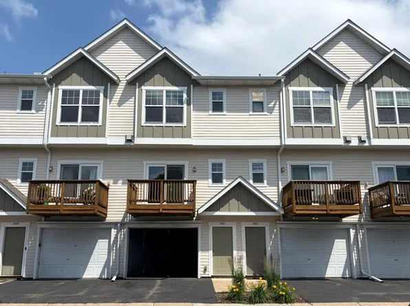 1087 Barclay St, Saint Paul, MN 55106