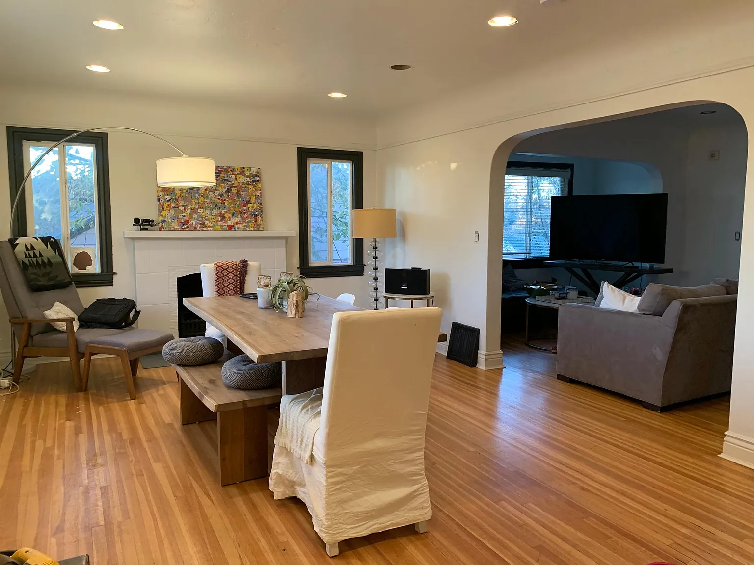 1561 E Bryan Ave — Photo 3