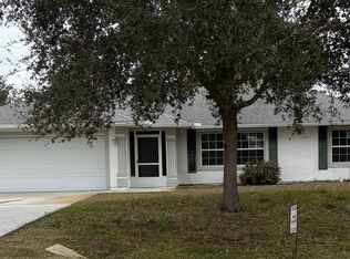 425 Fleming St, Sebastian, FL 32958