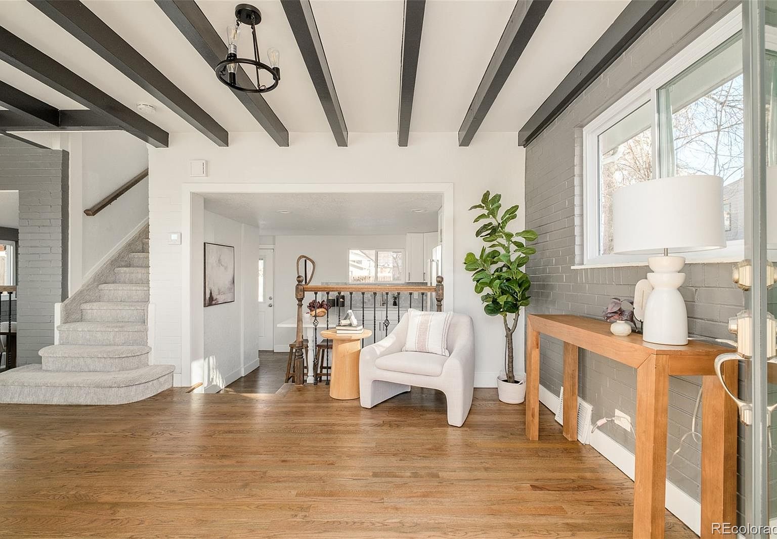 1860 S Monroe Street - Photo 4