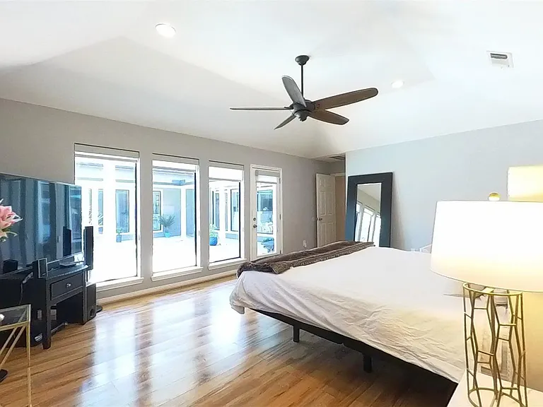 3339 Country Club Blvd — Photo 18