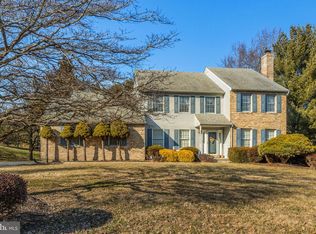 17 Rising Rd, Newark, DE 19711