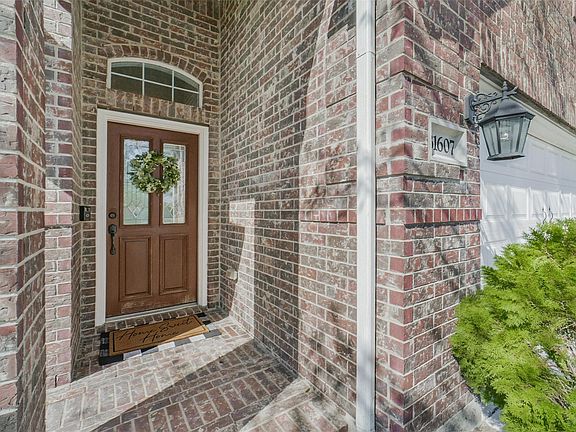 5th image of 31607 Summit Springs Ln