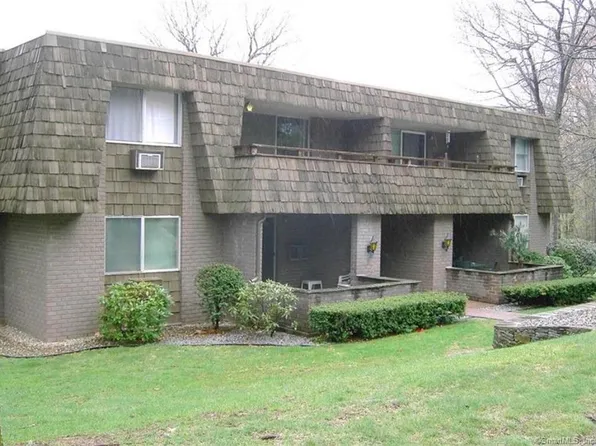 30 Stony Brook Drive #A5, Glastonbury, CT 06033