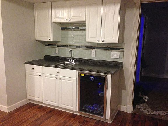 3rd image of 3848 Bush Gardens Ln