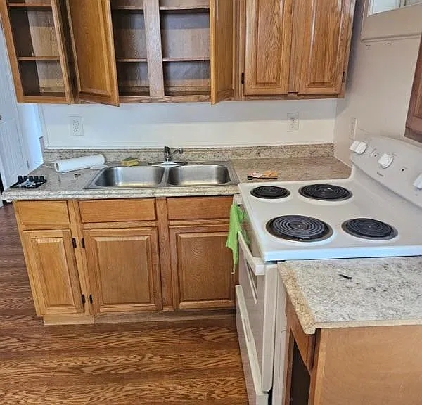 143 Hollenback St #3 — Photo 7