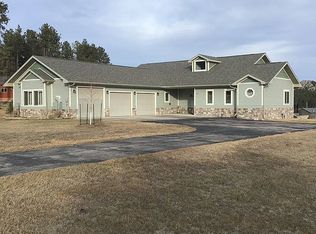 112 Ox Yoke Ct, Custer, SD 57730