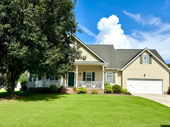 150 Mountain Brook Dr, Ringgold, GA 30736