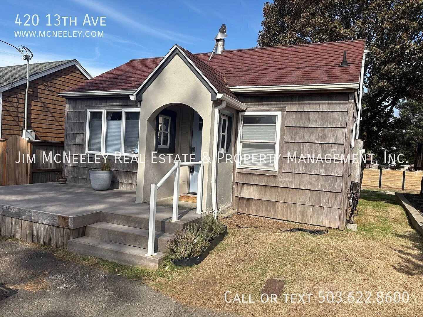 Charming 2 Bedroom/ 1 Bath Seaside Home 1 Block From Beach — Photo 2