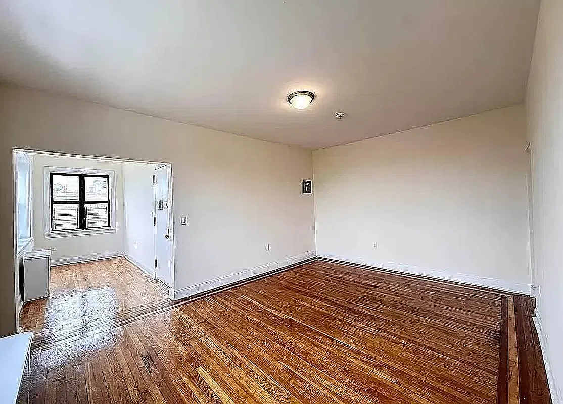 514 East 81st Street — Photo 2