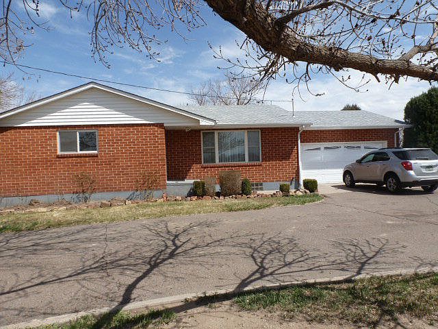 1st image of 920 23rd Ln