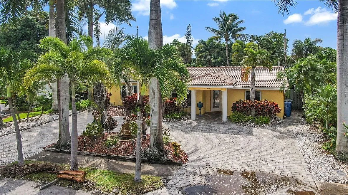 3 bed, 2140 sqft, $5,000 — Photo 3