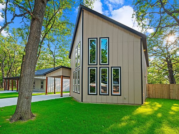 3rd image of 199 Seagrove Ln