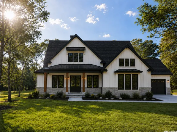 132 Pinot Pl, La Vernia, TX 78121