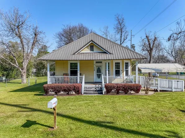 116 Kinchafoonee Dr, Leesburg, GA 31763