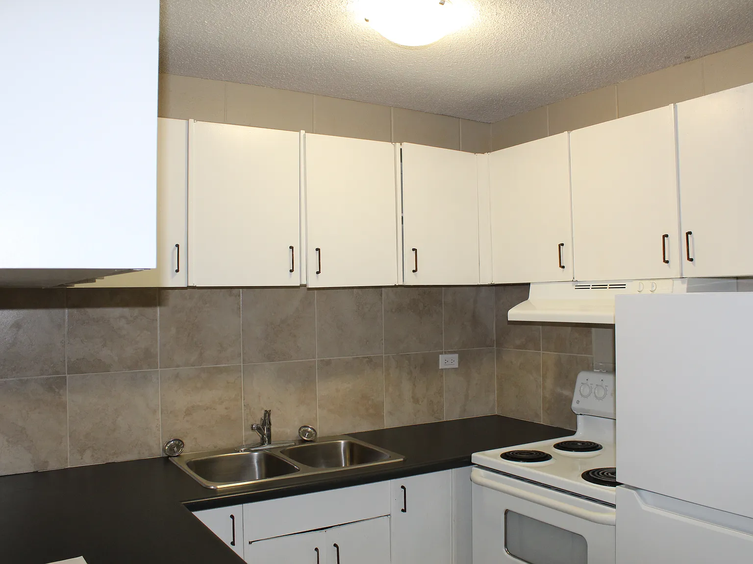 Mainstreet Altadore Apartments — Photo 4