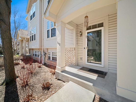 4th image of 1142 Georgetown Way