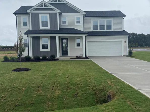 22 Madison Grove Ln, Lillington, NC 27546