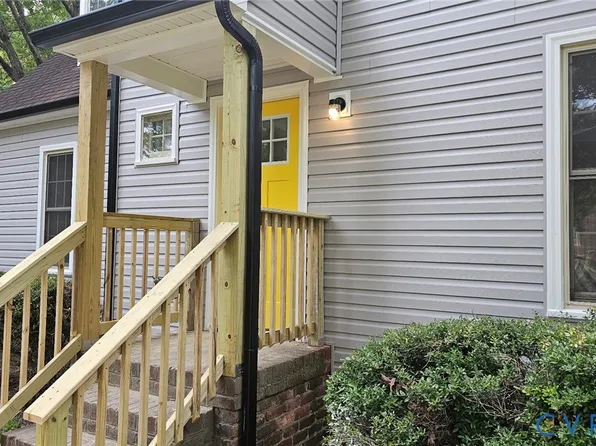 8630 Chester Forest Ln, North Chesterfield, VA 23237