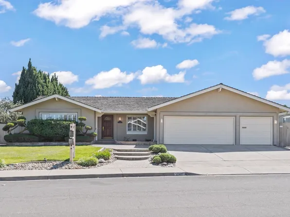 584 Utica Ct, Sunnyvale, CA 94087