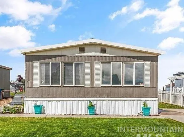 8463 S Blue Heaven Ln, Boise, ID 83716