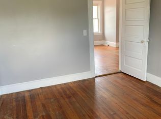 18 Maplehurst Ave #3, Providence, RI 02908