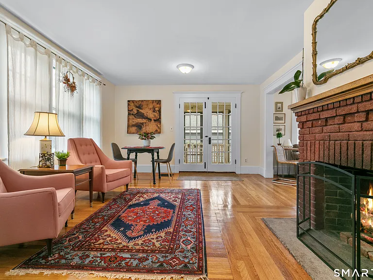 53 Turner Ave — Photo 6