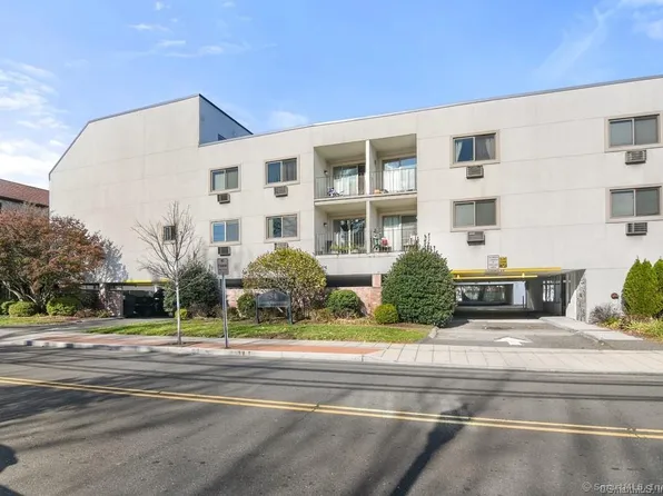 34 Crescent Street #2H, Stamford, CT 06906
