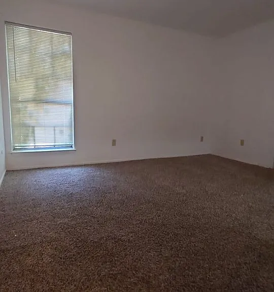 8560 Park Ln — Photo 16