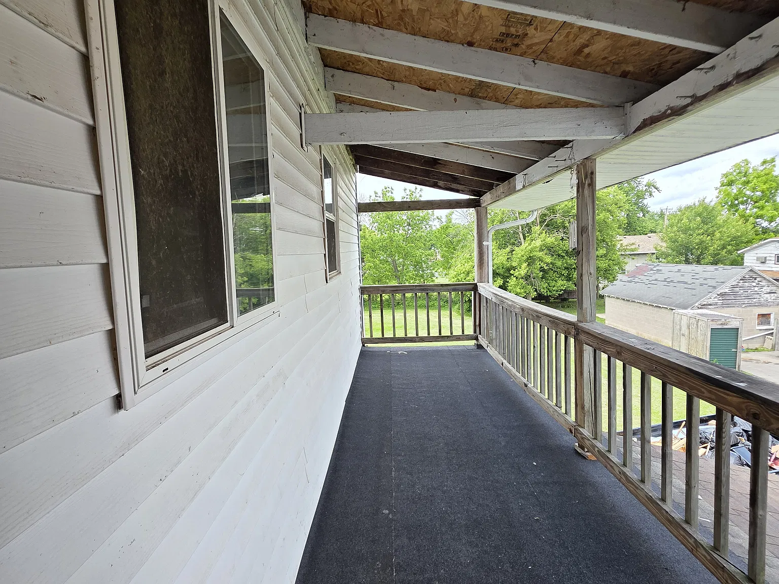 4 bed, $1,400 — Photo 3