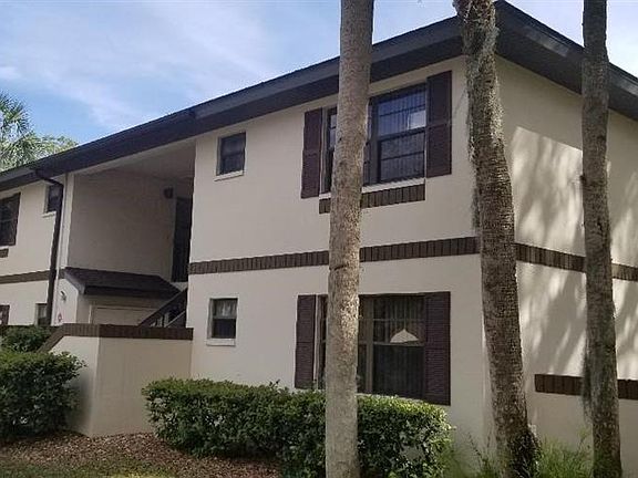 3rd image of 19505 Quesada Ave #B