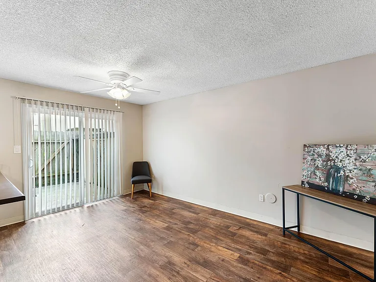 54 Quay Ct — Photo 78