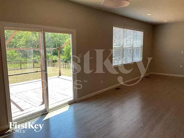 2815 Preston Woods Trl — Photo 2