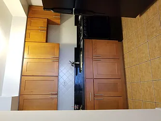 Rented by NYLA Realty