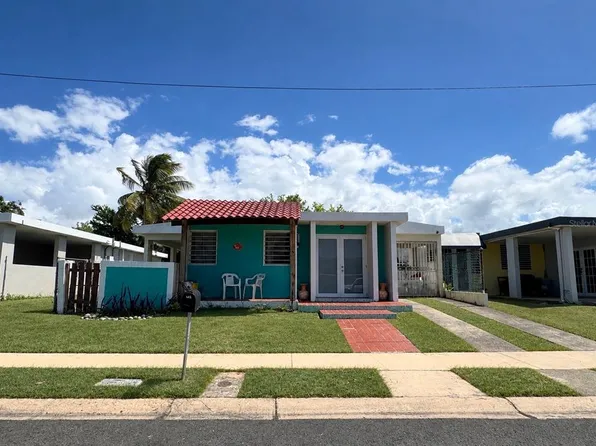 Calle 2 URBANIZACIÓN QUINTAS DE DORADO, DORADO, PR 00646