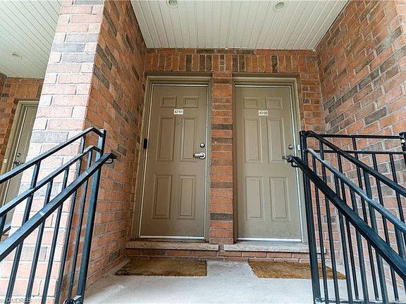 2nd image of 2420 Baronwood Dr #42-03