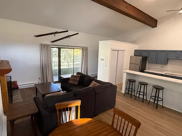 165 Gopher Rd APT 28, Avon, CO 81620