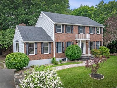 5 Ledgewood Rd, Saugus, MA, 01906