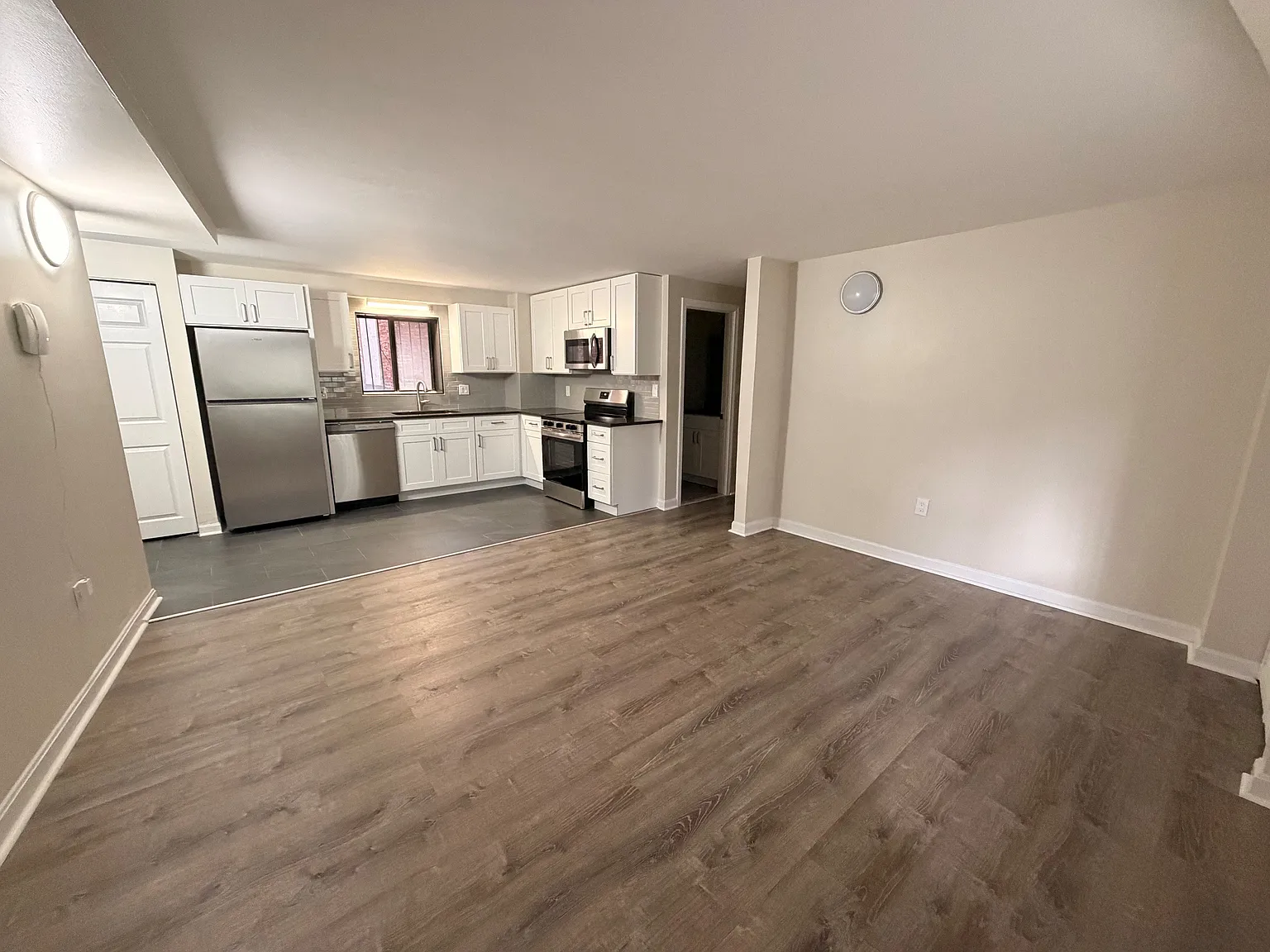 16 Elmer Street — Photo 3