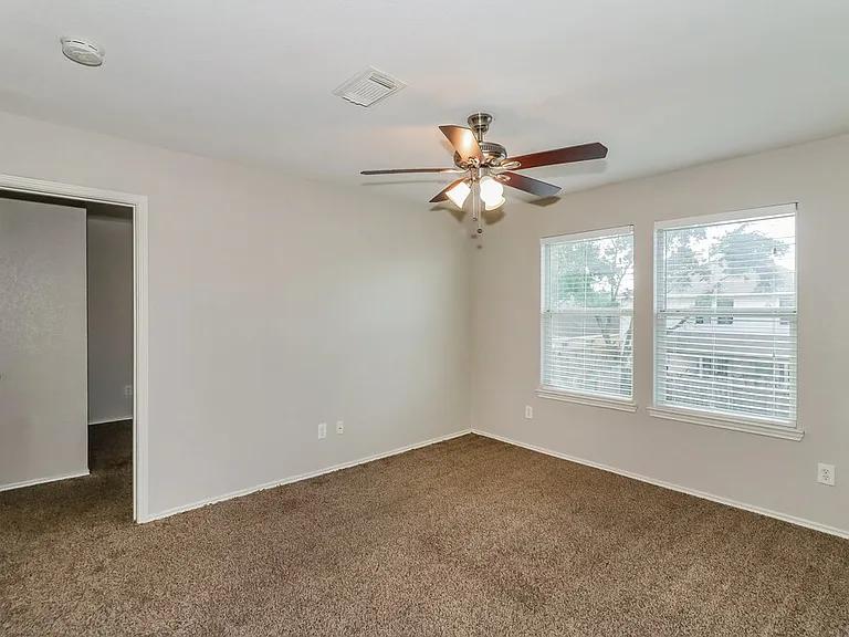 20814 Trenton Valley Ln — Photo 8
