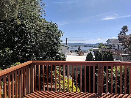 3 bed, 2400 sqft, $2,875 — Photo 2