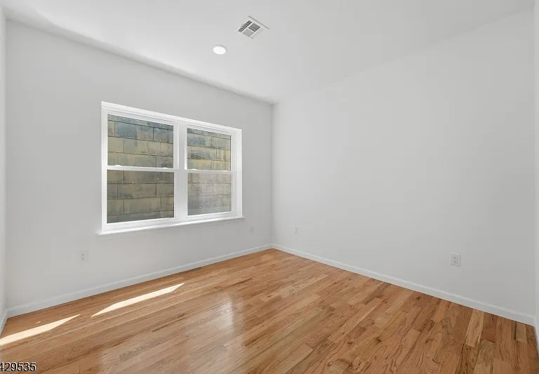 68 Sherman Ave #2 — Photo 7