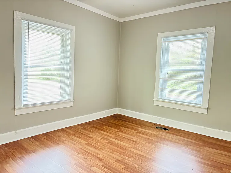 918 Airline Ext — Photo 20