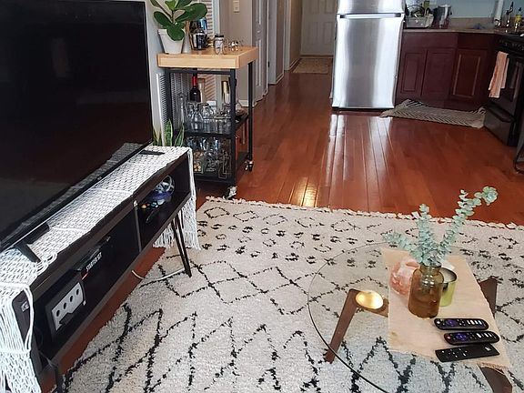 living room / kitchen