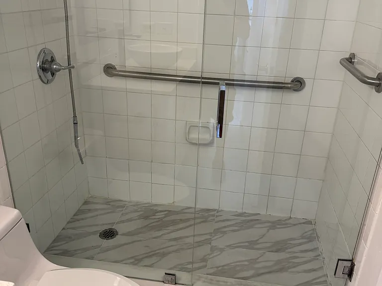 7601 E Treasure Dr #717 — Photo 39