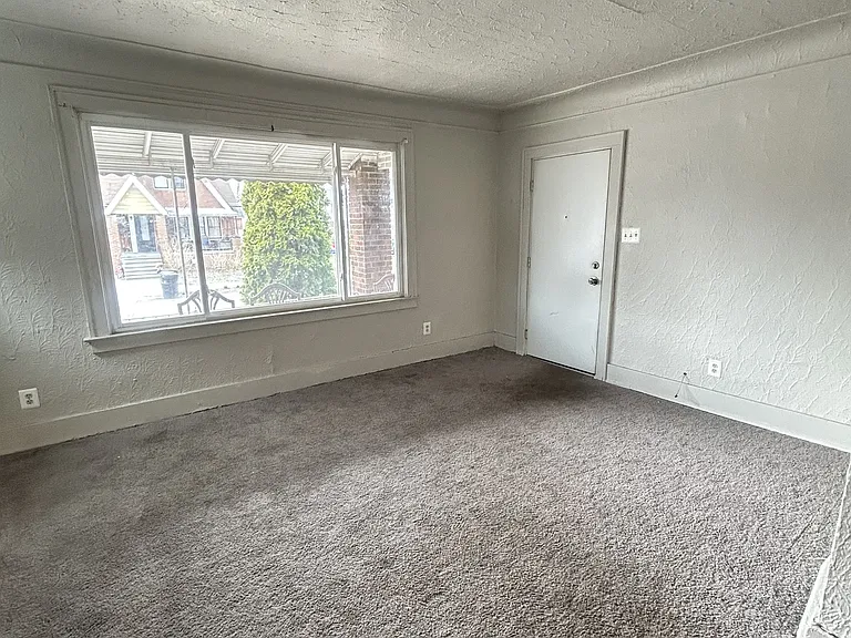15708 Cherrylawn St #1 — Photo 5