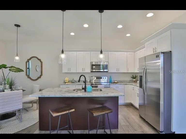 204 N Manhattan Ave #2 — Photo 6