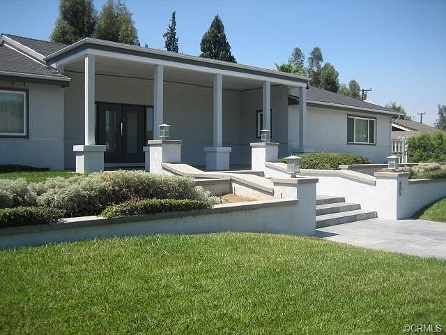 1st image of 405 S Charvers Ave